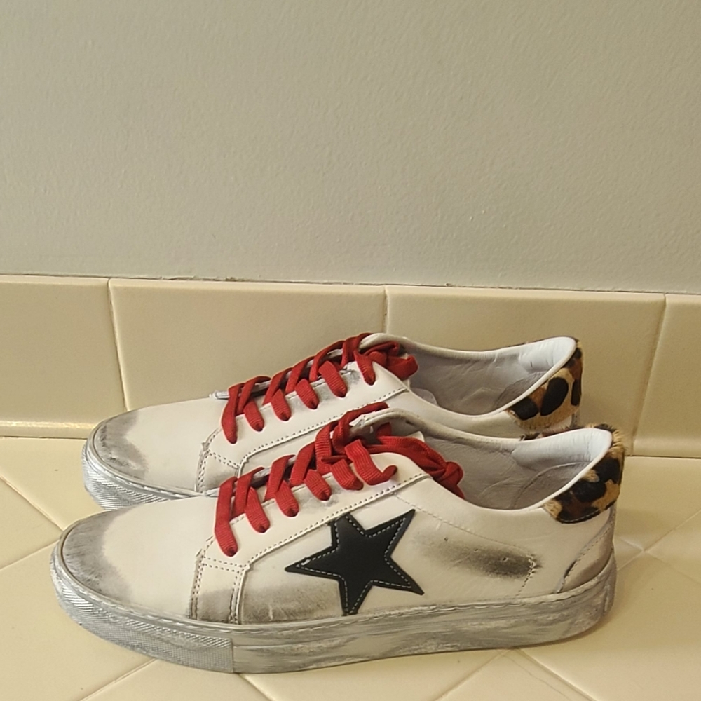 Women's Diego D Dingo Dirty Bird Sneakers Size 8.5